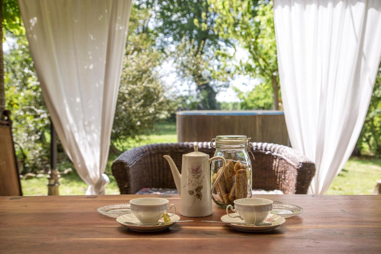 リド・ディ・クラッセ Ca' Barbona Bed & Breakfast エクステリア 写真